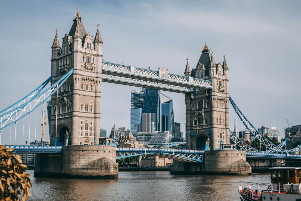 London Travel Guide